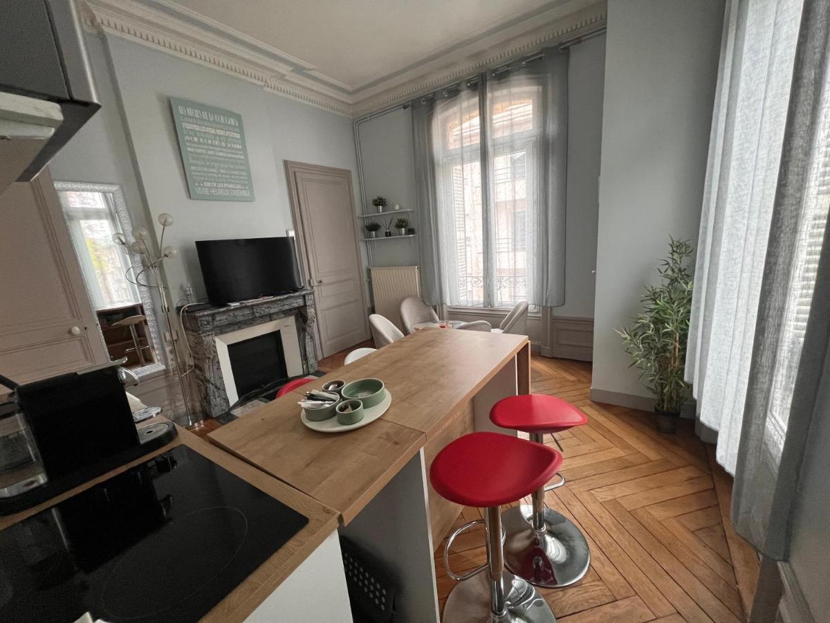 Apartament 4 People+Free Street Parking+Cosy Centre Ville Rouen Zewnętrze zdjęcie
